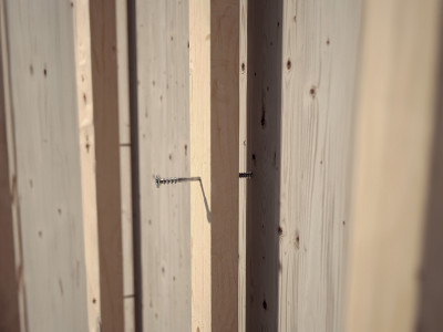 application-vis-d'espacement-bois-bois-drs