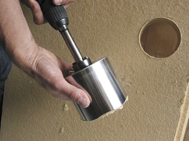 application-pour-panneaux-isolants-en-fibre-de-bois-lfa-hole-cutter