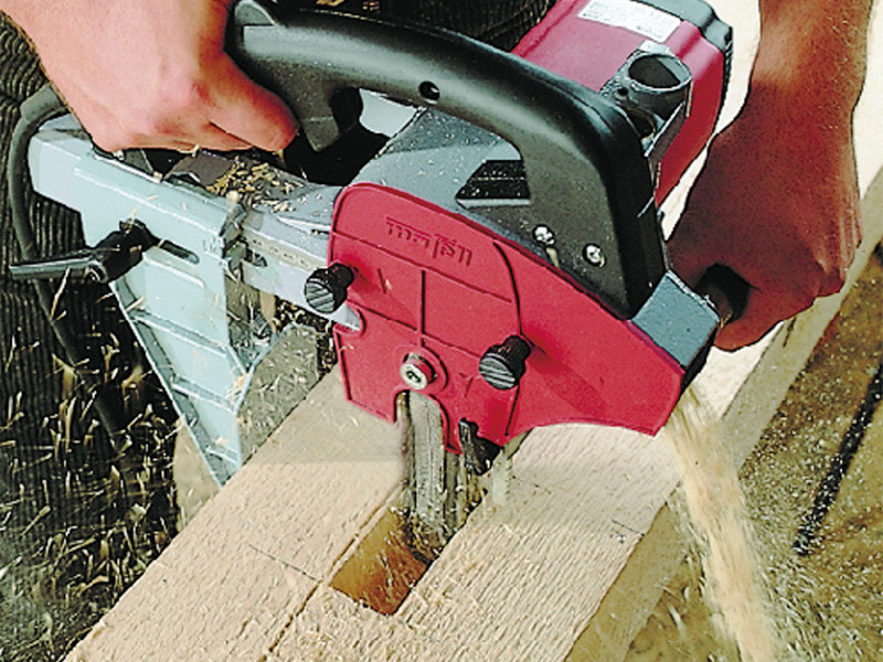 application-mortaiseuse-à-chaîne-dispositif-d’entaillage-ls-103-ec-sg-230